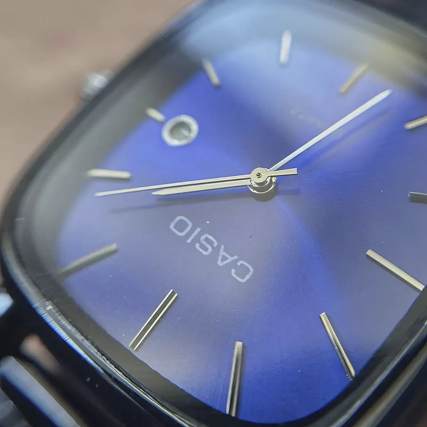 CASIO Luxuriöse 36-mm-Uhr – Transferstahl