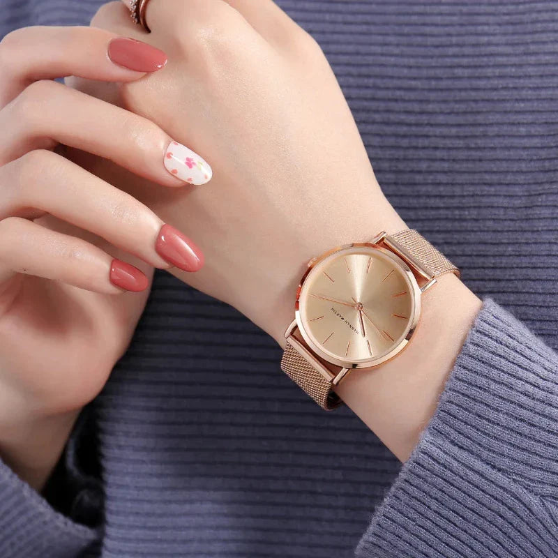 Runde Damenarmbanduhr
